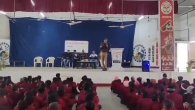 नरवर: जवाहर नवोदय विद्यालय में साइबर सुरक्षा पर जागरूकता कार्यक्रम आयोजित, छात्रों को किया जागरूक