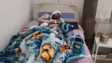 राजापुर: बांदा जनपद के बदौसा रेलवे फाटक के पास रोड में पड़े पत्थर से टकराकर बाइक सवार व्यक्ति घायल, जिला अस्पताल में भर्ती