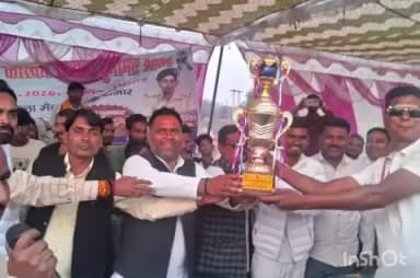 पड़वा: आजाद क्रिकेट क्लब नावा बाजार ने माहिरा नॉक आउट कास्को टूर्नामेंट कप पर एक रन से कब्ज़ा जमाया