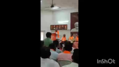 भीमपुर: भीमपुर मण्डल अध्यक्ष सहित मण्डल पदाधिकारी भाजपा की जिला स्तरीय बैठक में हुए शामिल, जी राम जी को लेकर चलाया जाएगा अभियान