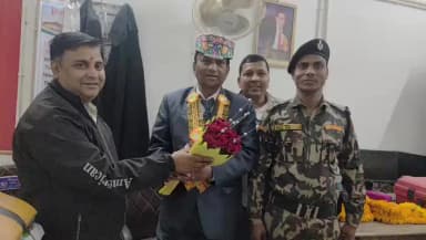 रोसड़ा: रोसड़ा व्यवहार न्यायालय में एडीजे टू व प्रधान लिपिक के सेवानिवृत्त होने पर विदाई समारोह