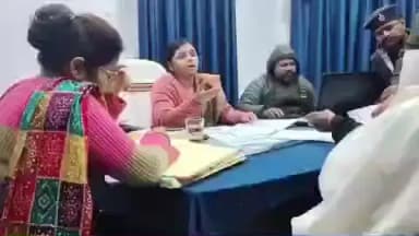 कोईलवर: कोईलवर आंचल परिसर में भूमि विवाद के समाधान के लिए जनता दरबार का आयोजन किया गया