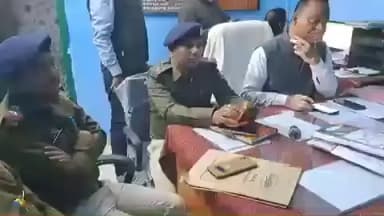 खड़गपुर: अंचल कार्यालय में जनता दरबार आयोजित, तीन मामलों का हुआ निष्पादन