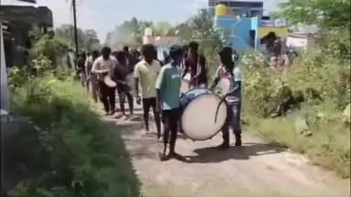 காட்பாடி: ஆம்ஸ்ட்ராங் கொலை வழக்கில் கைதாகி சிறையில் உள்ள கைதி பண்ணை பாடுவின் தாயார் உயிர் இழப்பு பண்ணை இடுகாட்டில் நடனமாடி பாலு அஞ்சலி