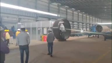 नारायणगंज: नारायणगंज सांदीपनी विद्यालय के छात्रों ने मेगा पाइप प्लांट का किया भ्रमण, समझीं उद्योग की बारीकियां