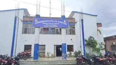 হাবরা ১: আদালতের নির্দেশ অমান্য করায় অভিযুক্তকে গ্রেফতার করে আদালতে পেশ গোবরডাঙ্গা থানার