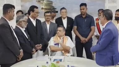 ଦିଗପହଣ୍ଡି: ଦିଗପହଣ୍ଡିରେ ଅତିରିକ୍ତ ଜିଲ୍ଲା ଜଜ୍ କୋର୍ଟ ପ୍ରତିଷ୍ଠା ଦାବି, ବ୍ରହ୍ମପୁର ଠାରେ ହାଇକୋର୍ଟ ଜଷ୍ଟିସଙ୍କ ସହ ଆଲୋଚନା କଲେ ବହୁ ଆଇନଜୀବୀ