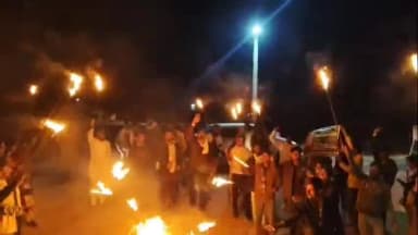 छत्तरगढ़: लाखुसर के पास खेजड़ी कटाई के विरोध में उग्र हुआ जन आंदोलन, मसाल जुलूस निकालकर जताया रोष