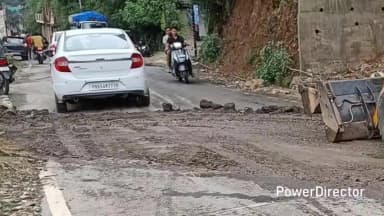 रामगढ़: रामगढ़ रोड क्षेत्र में सार्वजनिक शौचालय की कमी से व्यापारी, राहगीर और पर्यटक परेशान, शौचालय निर्माण की मांग की