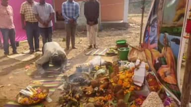 ଝାରସୁଗୁଡା: ବିଶ୍ଵାବସୁ ଶବର ସମାଜ ର ଝାରସୁଗୁଡା ଜିଲ୍ଲା କୁଟୁରା ପାଲି ଗୁଡ଼ି ରେ ବାର୍ଷିକ ଉତ୍ସବ ଅନୁଷ୍ଠିତ