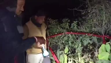 ভাতার: ভাতারের বড় পোসলা ক্যালেন ধারের কাছে তাজা বোমা উদ্ধার করল ভাতার থানার পুলিশ, ঘটনায় এলাকায় চাঞ্চল্য