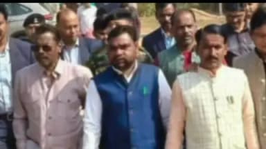 रामगढ़: झामुमो के 47वें स्थापना दिवस की तैयारी को लेकर विधायक बसंत सोरेन गांधी मैदान पहुंचे