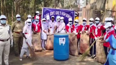 ଓରିଏଣ୍ଟ: ବ୍ରଜରାଜନଗର ସ୍ଥିତ ପ୍ରସିଦ୍ଧ ରାମଚଣ୍ଡୀ ମନ୍ଦିର ପ୍ରାଙ୍ଗଣରେ "ପ୍ଲାଷ୍ଟିକ୍ ମୁକ୍ତ ପିକନିକ୍ ସ୍ପଟ୍ ଚ୍ୟାଲେଞ୍ଜ ୨୦୨୫" ସଚେତନତା କାର୍ଯ୍ୟକ୍ରମ