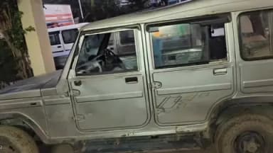 कटेया: कटेया थाना पुलिस ने वाहन जांच में भारी मात्रा में विदेशी शराब बरामद की, बोलेरो जब्त