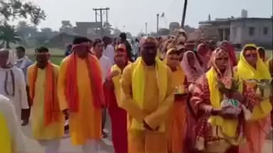 रजौन: रानीटीकर गांव में हनुमान मंदिर प्राण-प्रतिष्ठा के लिए भव्य कलश यात्रा निकाली गई, 24 घंटे का अखंड कीर्तन शुरू