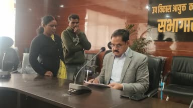 गुमला: Press Release