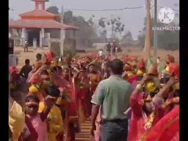 इटकी: इटकी में देवी मंडप के 21 वर्ष पूरे, उमड़ा भक्ति का सैलाब, 500 महिलाओं ने उठाया कलश, गूंजा 'जय माता दी'