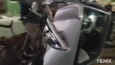 मुरैना: नंदेपुरा रोड पर टला बड़ा हादसा, अनियंत्रित कार मकान में घुसी और पलटी, मौके पर पहुंची पुलिस