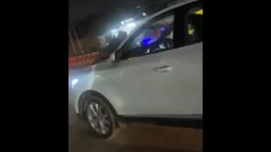 ग्वालियर गिर्द: रिटायर्ड फौजी को कार के बोनट पर लटकाकर आधा किलोमीटर तक घसीटा, वीडियो वायरल