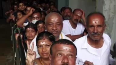 இராமேஸ்வரம்: தைப்பூசத்தை ஒட்டி ராமநாதசுவாமி கோவிலில் குவிந்த ஏராளமான பக்தர்கள்