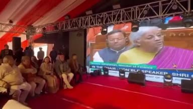 बांसी: सांसद जगदंबिका पाल ने सिद्धार्थनगर महोत्सव के अवसर पर वर्चुअल माध्यम से पार्टी पदाधिकारियों के साथ बजट भाषण सुना