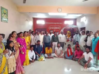 राजनांदगांव: शहर के शंकरपुर स्थित संत रविदास मंदिर में संत रविदास जी की जयंती पर किया गया नमन, की गई पूजा-अर्चना