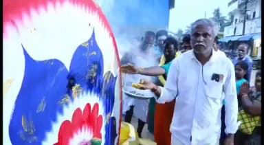 நாகப்பட்டினம்: சிக்கல் சிங்காரவேலவர் ஆலயத்தில் 50 லட்சம் மதிப்பீட்டில் புதிதாக செய்யப்பட்ட தேர் வெள்ளோட்டம் நடைபெற்றது