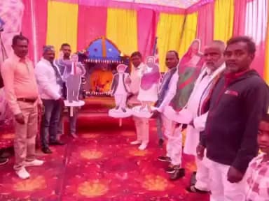 सिकंदरपुर: सिकंदरपुर तहसील क्षेत्र के 36 जुलूस पर स्थापित हुई संत रविदास की मूर्ति, जुलूस निकला