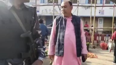 পুরাতন মালদা: পুরাতন মালদা পৌরসভা এলাকায় রবিবার সকালে ‘চা পে চর্চা’ কর্মসূচির আয়োজন করল পুরাতন মালদা বিজেপি