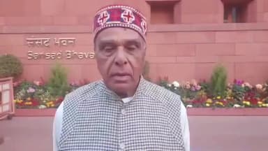 इटवा: सांसद जगदंबिका पाल ने बजट की सराहना की, क्या कहा सांसद ने सुनिए