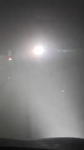 पीलीभीत: पीलीभीत में सड़कों पर छाया घना कोहरा, विजुअलिटी घटकर 10 मीटर से भी कम हुई