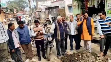 मोहन बड़ोदिया: जनपद सीईओ ने मोहन बड़ोदिया में नलजल कार्यों का किया निरीक्षण