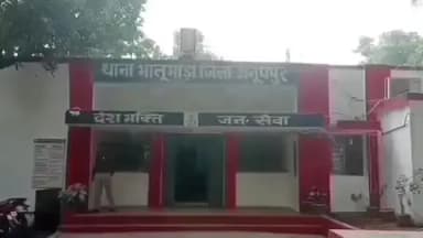 अनूपपुर: बदरा तिराहे पर अवैध शराब बिक्री के खिलाफ पुलिस की कार्रवाई, 16 पाव शराब जब्त