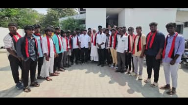 வாணியம்பாடி: நேதாஜிநகர் பகுதியில் அம்மா பேரவை முன்னாள் பொருளாளர் நிஷா அஹமத் தலைமையில் பல்வேறு கட்சியினர் திமுகவில் இணைந்தனர்.