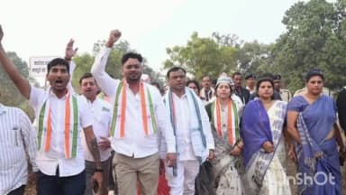 बरमकेला में 'मनरेगा बचाओ संग्राम' पदयात्रा, कांग्रेस नेताओं ने केंद्र पर साधा निशाना