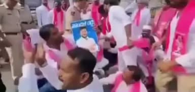 మేడ్చల్: షామీర్పేట్ లో రాష్ట్ర ప్రభుత్వానికి వ్యతిరేకంగా బిఆర్ఎస్ శ్రేణుల ఆందోళన