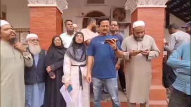 પૂર્વ વિધાનસભા મત વિસ્તારના મુસ્લિમ મતદારો લાલગેટ પોલીસ સ્ટેશન પહોંચ્યા,પુરાવા વિના વાંધા અરજી કરતા રોષ