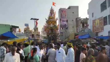 தேன்கனிகோட்டை: மதகொண்டப்பள்ளியில் நடைபெற்ற வெங்கடரமண சுவாமி கோயில் தேர் திருவிழா: ஏராளமான பக்தர்கள் பங்கேற்று வழிபாடு