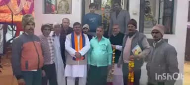 कोतवाली क्षेत्र के ग्राम भैसोड़ा में अपना दल एस पार्टी के कार्यकर्ताओं ने संत रविदास की जयंती पर कार्यक्रम आयोजित किया