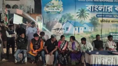 সীমলাপাল: পাঁচমুড়ায় অঞ্চলে তৃণমূল কংগ্রেসের তরফে উন্নয়নের সংলাপ কর্মসূচি অনুষ্ঠিতহল,উপস্থিত জেলা পরিষদের সভাধিপতি ও জেলা সভাপতি