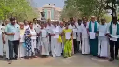 நாமக்கல்: மாவட்ட ஆட்சியர் அலுவலகத்தில் கறிக்கோழி வளர்க்கும் பண்ணையாளர்கள் கூலி உயர்வு கேட்டு ஆட்சியர் அலுவலகத்தில் திரண்டதால் பரபரப்பு ஏற்பட்டன