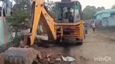 మణుగూరు: పినపాక మండల పరిధిలోని ఉప్పాక గ్రామపంచాయతీ రహదారి విస్తరణ పనులను పరిశీలించిన ఎంపీ ఓ వెంకటేశ్వర్లు