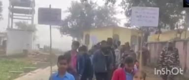 मधवापुर: बिहारी एसएसबी कैम्प द्वारा लोमा में नशा मुक्ति को लेकर प्रभात फेरी, जागरूकता अभियान चलाया गया