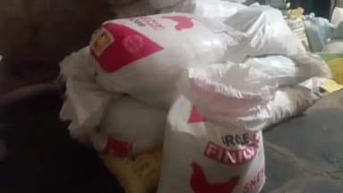 ಗೌರಿಬಿದನೂರು: ಅನ್ನಭಾಗ್ಯ ಯೋಜನೆಯ ಅಕ್ಕಿ ಖಾಸಗಿ ಗೋದಾಮುಗಳಿಂದ ಅಕ್ರಮವಾಗಿ ಮಾರುಕಟ್ಟೆಗೆ ಸಾಗಣೆ ಜಾಲ ಪತ್ತೆ