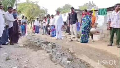 ವಡಗೇರಾ: ಕರಣಗಿ ಗ್ರಾಮದಲ್ಲಿ ಕುಡಿಯುವ ನೀರಿನ ಸಮಸ್ಯೆ ವಿರುದ್ಧ ಖಾಲಿ ಕೊಡಗಳ ಹಿಡಿದು ಪ್ರತಿಭಟನೆ