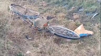 আউশগ্রাম ১: সাইকেল নিয়ে বেরিয়ে আর বাড়ি ফেরা হল না, আউশগ্রামের বড়াচৌমাথায় উদ্ধার দেপাড়ার বাসিন্দা রবিলাল হেমরমের দেহ