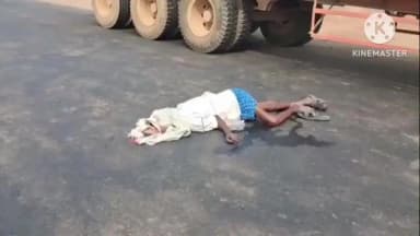 మధిర: రెబ్బవరం గ్రామంలో డీసీఎం వ్యాన్డి కొని వృద్ధుడు అక్కడికక్కడే మృతి