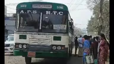 నాయుడుపేట-వెంకటగిరి బస్సుకు బ్రేక్ ఫైల్, ఇబ్బంది పడ్డ ప్రయాణికులు