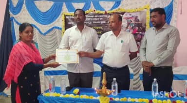 ಗೌರಿಬಿದನೂರು: ಮಹಿಳೆಯರ ಸ್ವಾವಲಂಬಿ ಬದುಕಿಗೆ ತರಬೇತಿ ಅಗತ್ಯ : ಪೌರಾಯುಕ್ತ ಕೆ ಜಿ ರಮೇಶ್ ಅಭಿಪ್ರಾಯ