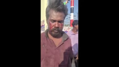 வாணியம்பாடி: தும்பேரி கூட்டு சாலையில் மதுபோதையில் பள்ளி மாணவிகளை கேலி கிண்டல் செய்த இளைஞர்களை தட்டி கேட்ட நபரை தாக்கிய இளைஞர்கள் வீடியோ வெளியாகி பரபரப்பு